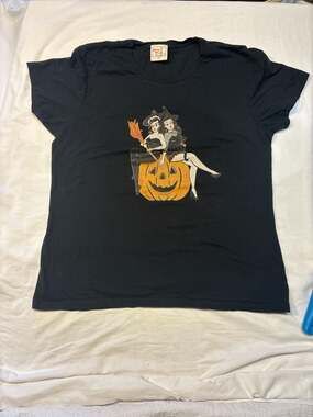 Mischief Made Witch Sisters Vintage Inspired Pinup Halloween Graphic T-Shirt - B